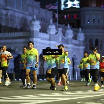 Runner Photo 5561144