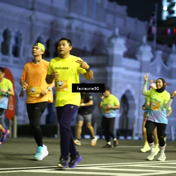 Runner Photo 5561175