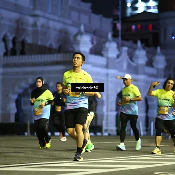 Runner Photo 5561228