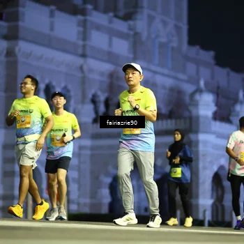 Runner Photo 5561248