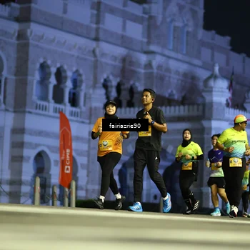 Runner Photo 5561344