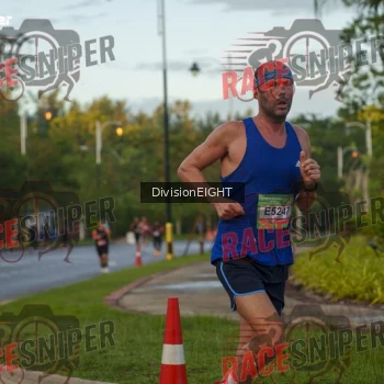 Runner Photo 556143