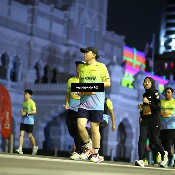 Runner Photo 5561453