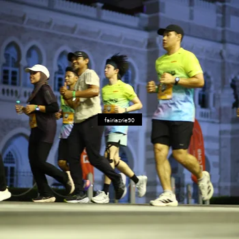 Runner Photo 5561476