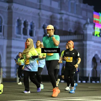 Runner Photo 5561525