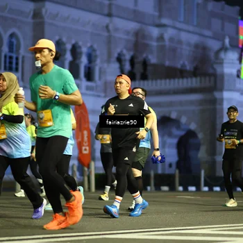Runner Photo 5561538