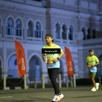 Runner Photo 5561566