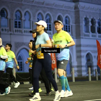 Runner Photo 5561598