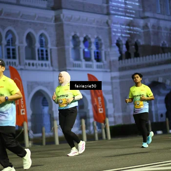 Runner Photo 5561754