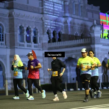 Runner Photo 5561834