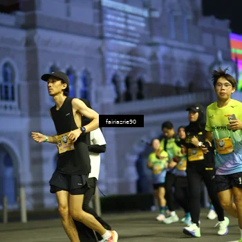 Runner Photo 5561873