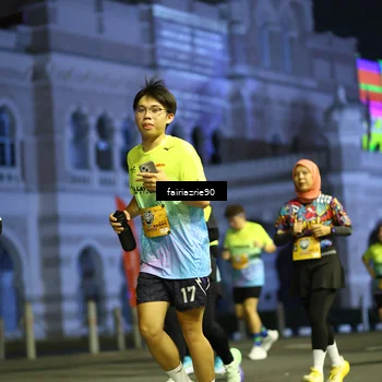Runner Photo 5561877