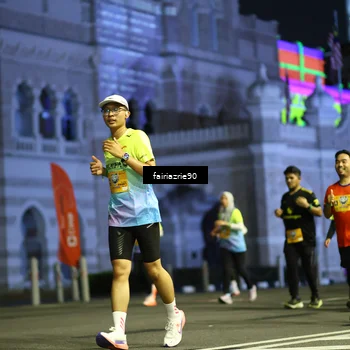 Runner Photo 5561938