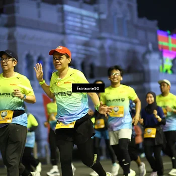 Runner Photo 5561968