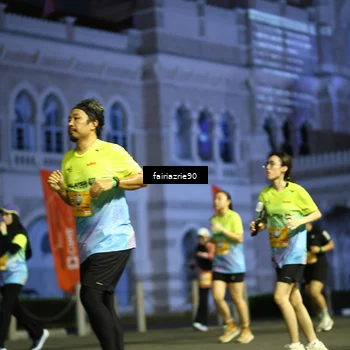Runner Photo 5562001