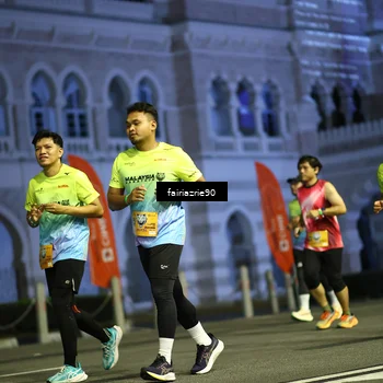 Runner Photo 5562034