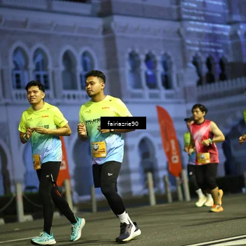 Runner Photo 5562039