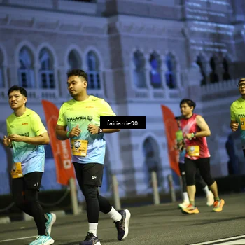 Runner Photo 5562045