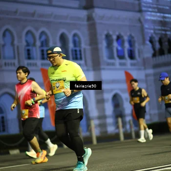 Runner Photo 5562048