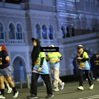 Runner Photo 5562055