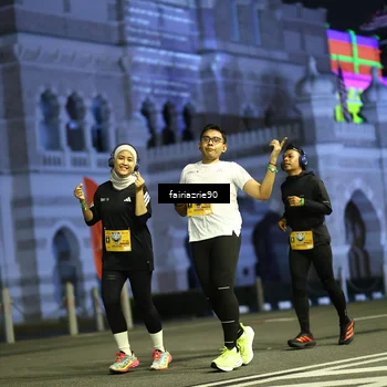 Runner Photo 5562067
