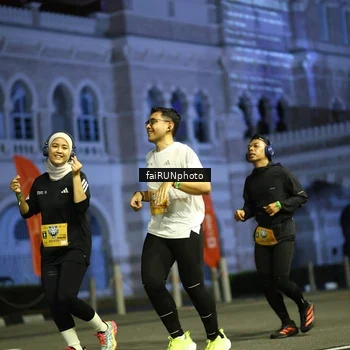 Runner Photo 5562072