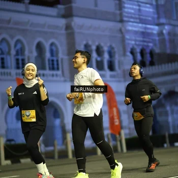 Runner Photo 5562076