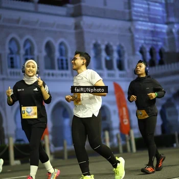 Runner Photo 5562077