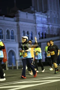 Runner Photo 5562135