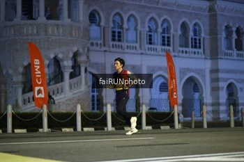 Runner Photo 5562324