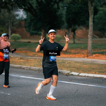 Runner Photo 5562423