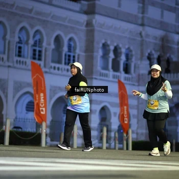 Runner Photo 5562433