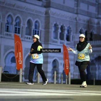 Runner Photo 5562442
