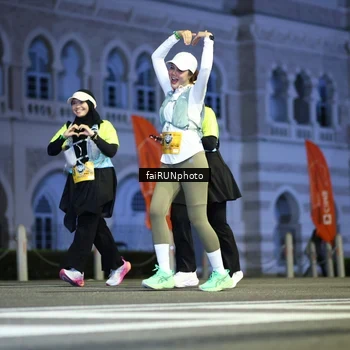 Runner Photo 5562456