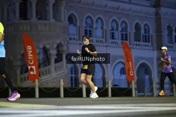 Runner Photo 5562496