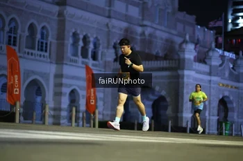 Runner Photo 5562516