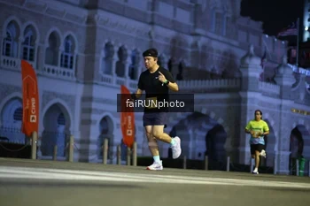 Runner Photo 5562534