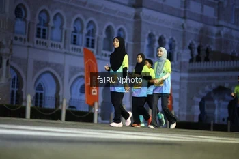 Runner Photo 5562543