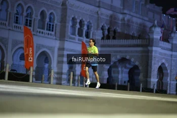 Runner Photo 5562556