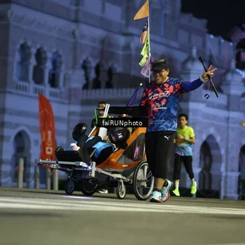 Runner Photo 5562563