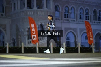 Runner Photo 5562578