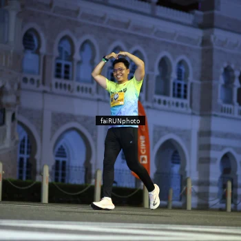 Runner Photo 5562599