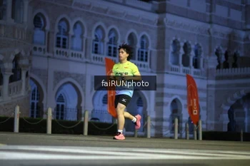 Runner Photo 5562611