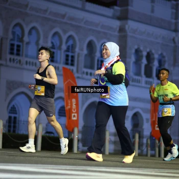 Runner Photo 5562629