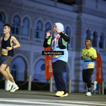 Runner Photo 5562632