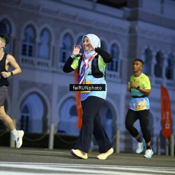 Runner Photo 5562635