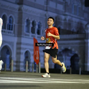 Runner Photo 5562650