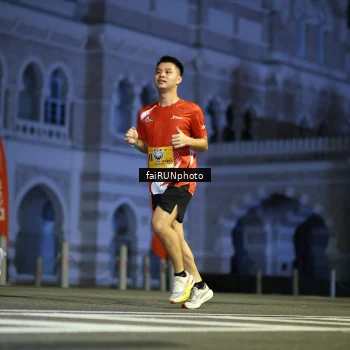Runner Photo 5562654