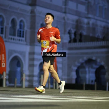 Runner Photo 5562661