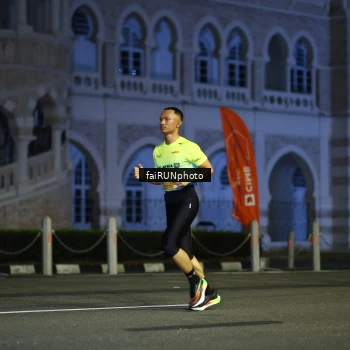 Runner Photo 5562679